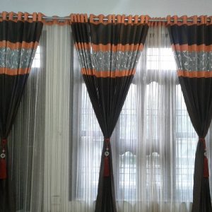 CURTAIN 172